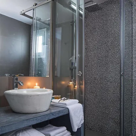 Hotel Loizos Stylish Residences Fira (Santorini)